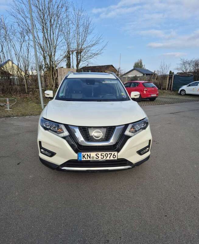 Gebraucht 2018 Nissan X-Trail Tekna SUV | 15.500 € (Guter Preis) - Bild 1/4