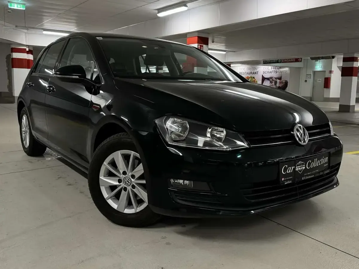 Gebraucht VW Golf VII Comfortline 86 PS (63 kW) 2016 Schwarz Kleinwagen