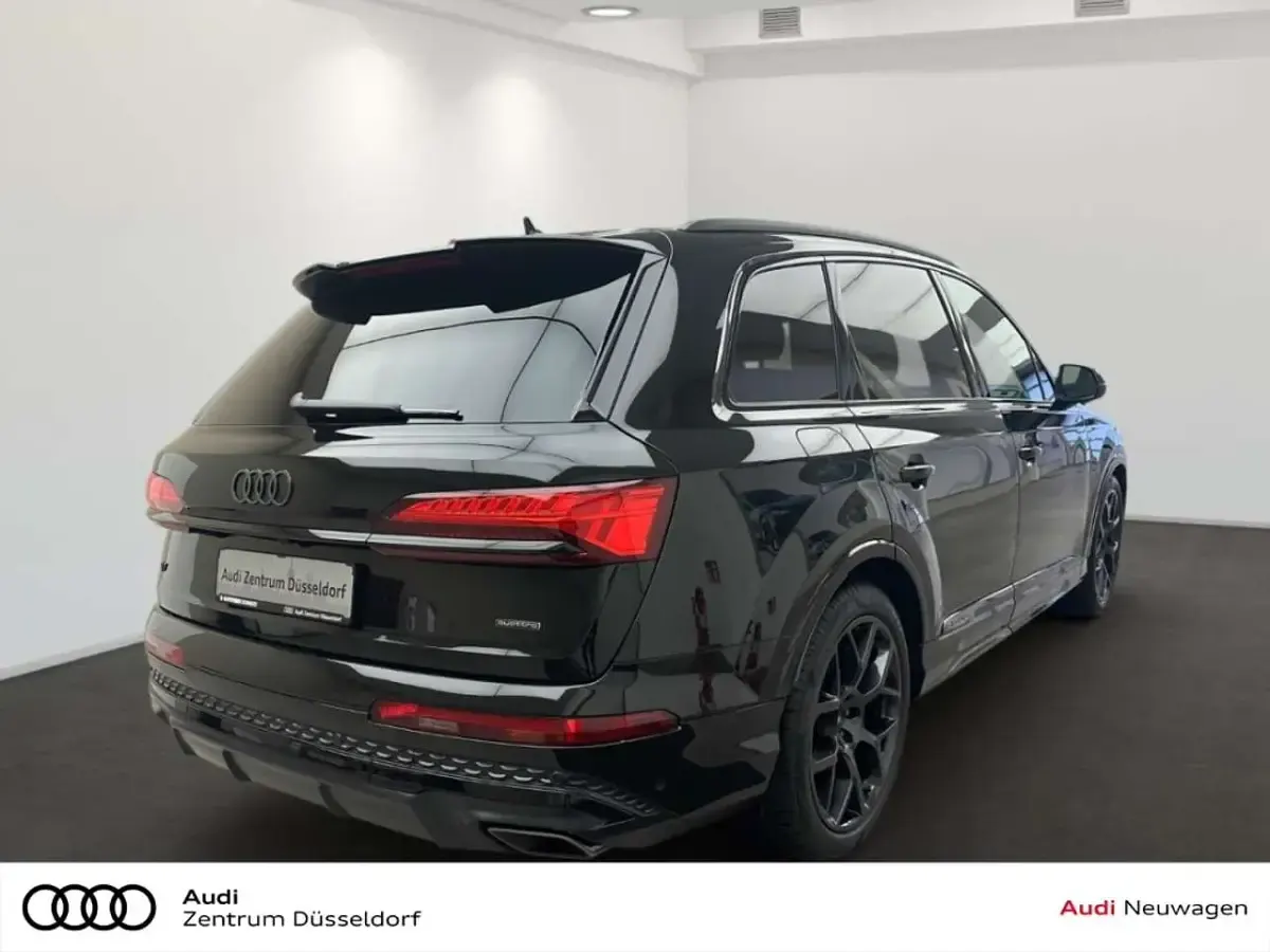 Neu Audi Q7 Business 286 PS (210 kW) 2025 Schwarz SUV
