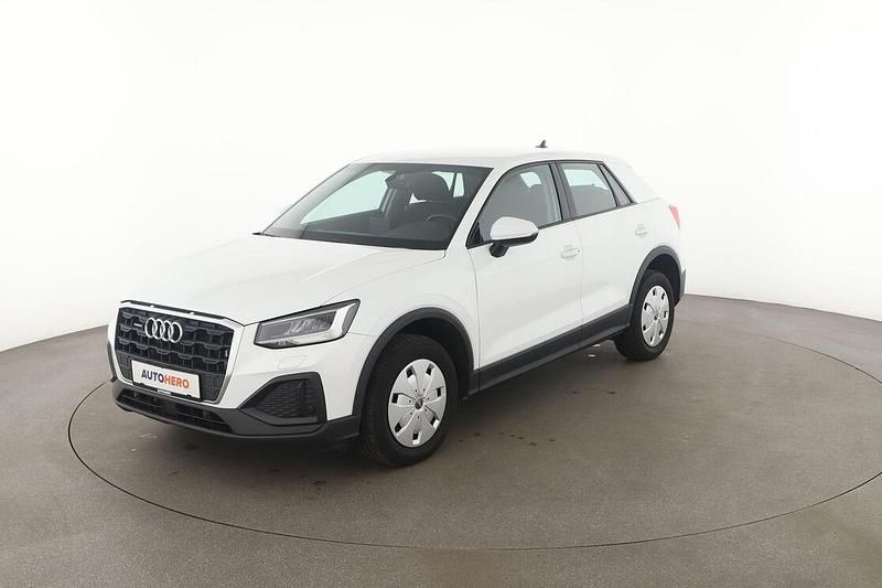 Weiß Gebraucht 2022 Audi Q2 SUV | 25.100 € (Guter Preis) - Bild 1/3