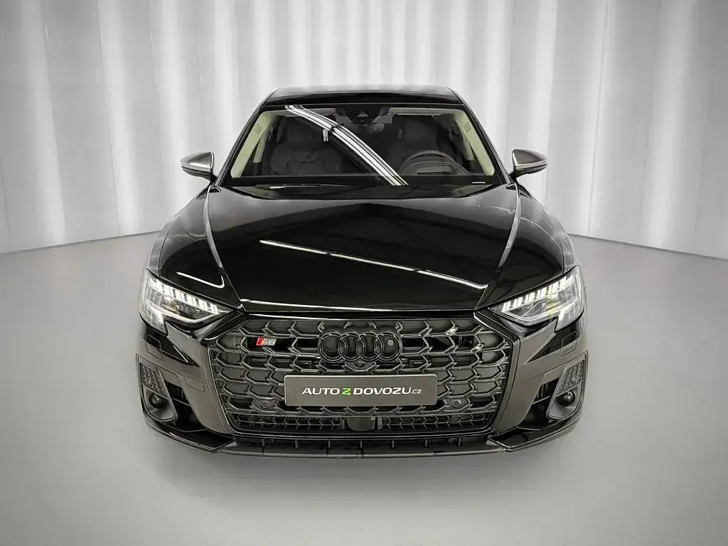 Gebraucht Audi S8 Advanced 571 PS (419 kW) 2024 Schwarz Limousine
