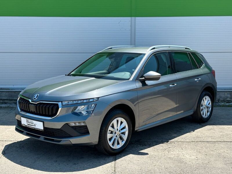 Grey metallic Gebraucht 2024 Skoda Kamiq Selection SUV | 22.590 € (Fairer Preis) - Bild 1/2