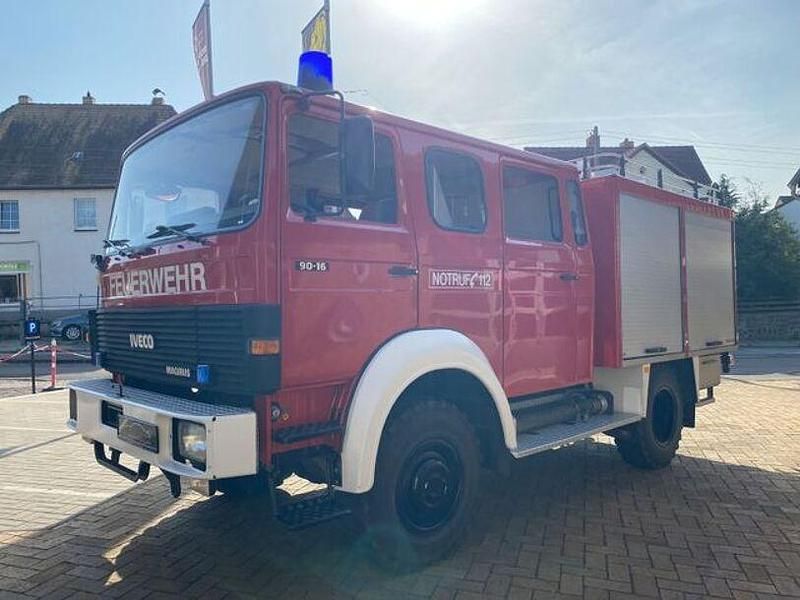 Gebraucht Iveco Massif 124 PS (91 kW) 1992 Rot