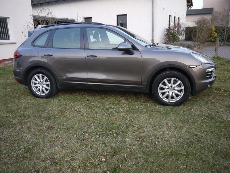 Gebraucht Porsche Cayenne 245 PS (180 kW) 2012 SUV