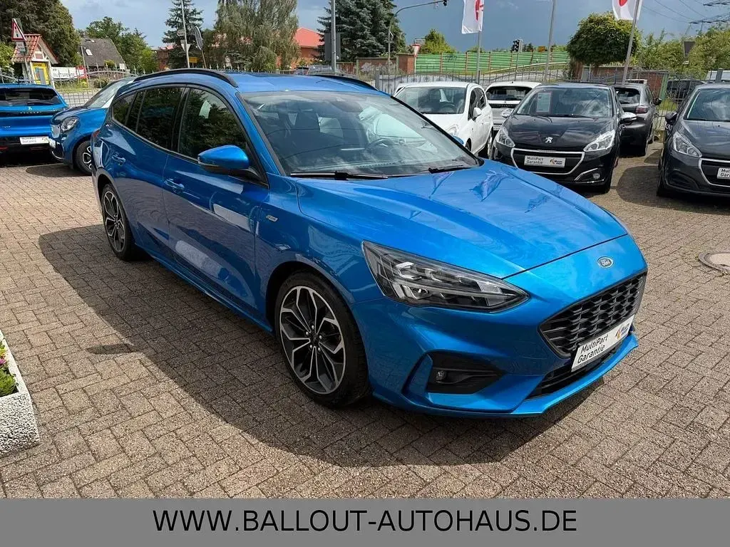 Gebraucht Ford Focus ST-Line 150 PS (110 kW) 2019 Blau Limousine