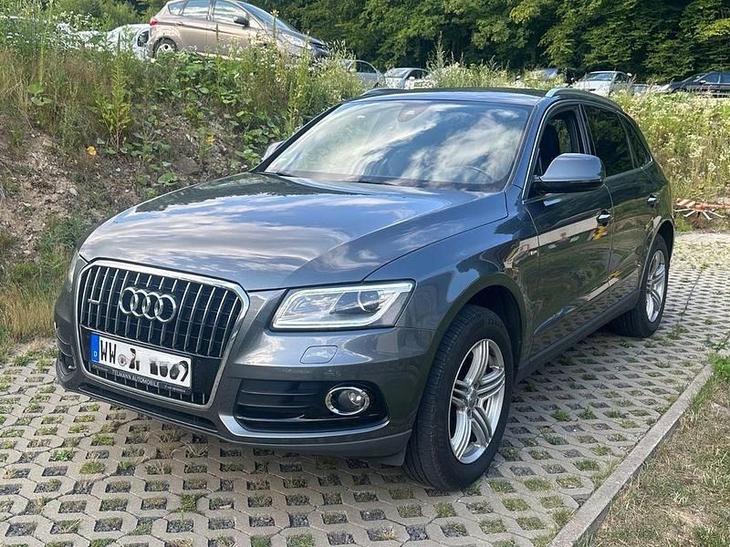 Grau Gebraucht 2015 Audi Q5 S-Line SUV | 12.990 € (Guter Preis) - Bild 1/4