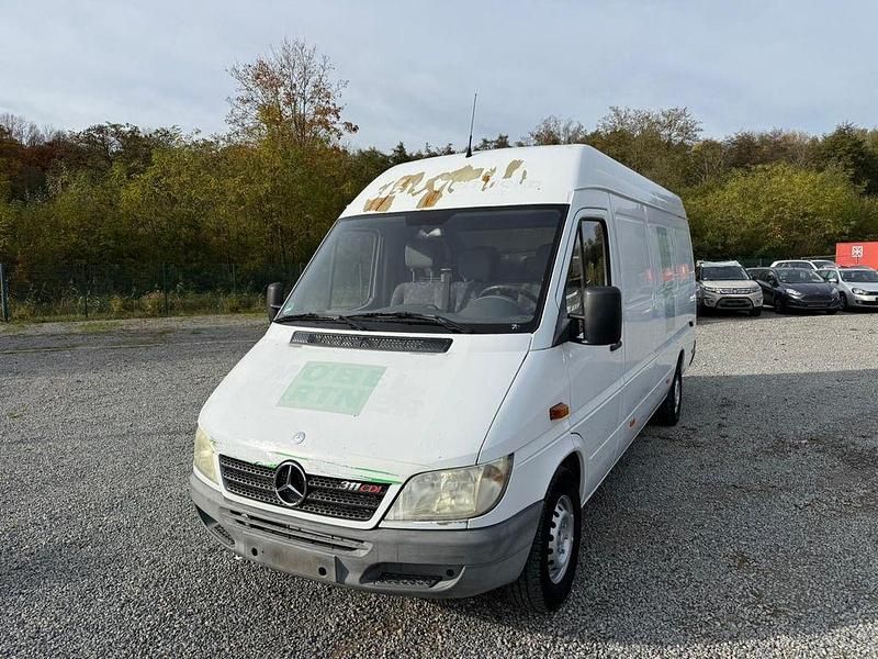 Weiß Gebraucht 2004 Mercedes Sprinter Van | 4.999 € (Guter Preis) - Bild 1/4