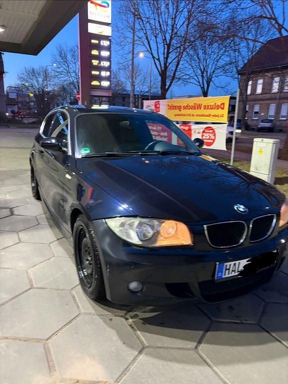 Gebraucht BMW 118 143 PS (105 kW) 2007 Schwarz Kleinwagen