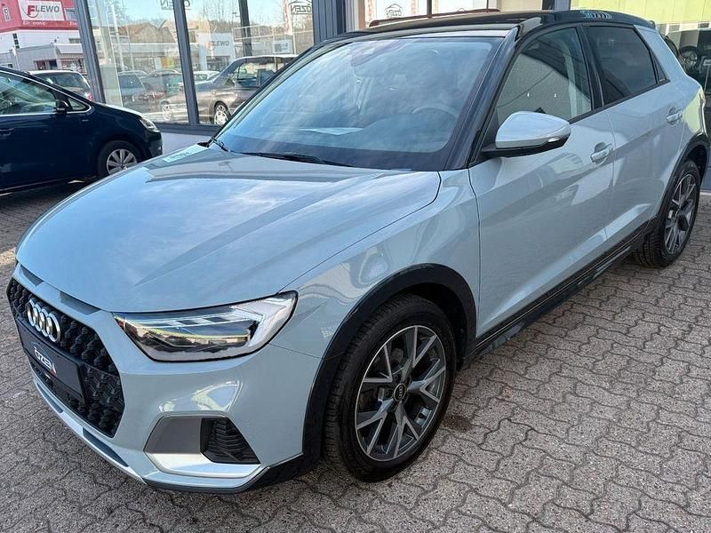 Gebraucht Audi A1 Sport 110 PS (80 kW) 2022 Grau SUV