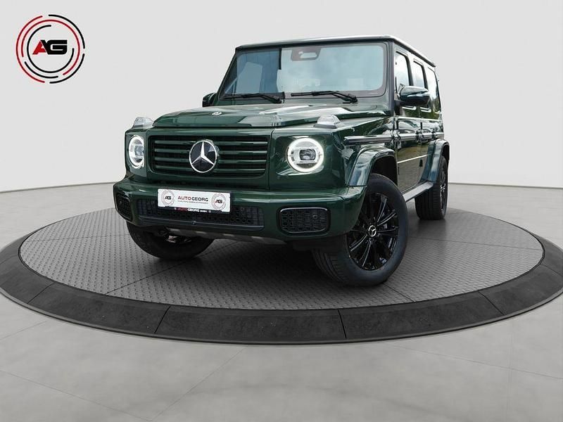 Grün Gebraucht 2024 Mercedes G450 SUV | 147.900 € (Guter Preis) - Bild 1/4