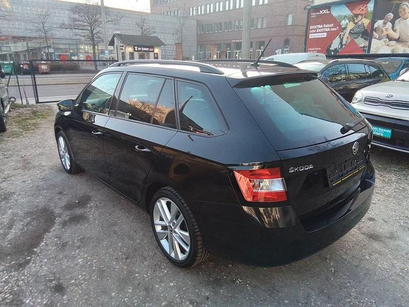 Gebraucht Skoda Fabia Style 110 PS (80 kW) 2015 Schwarz Kombi