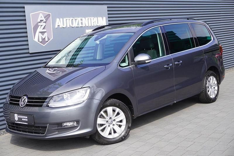Indiumgrau metallic Gebraucht 2020 VW Sharan Comfortline Van / Kleinbus | 31.990 € (Etwas zu teuer) - Bild 1/4