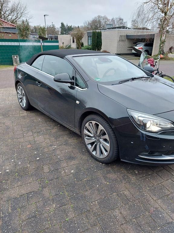Gebraucht Opel Cascada Edition 170 PS (125 kW) 2016 Schwarz Cabrio