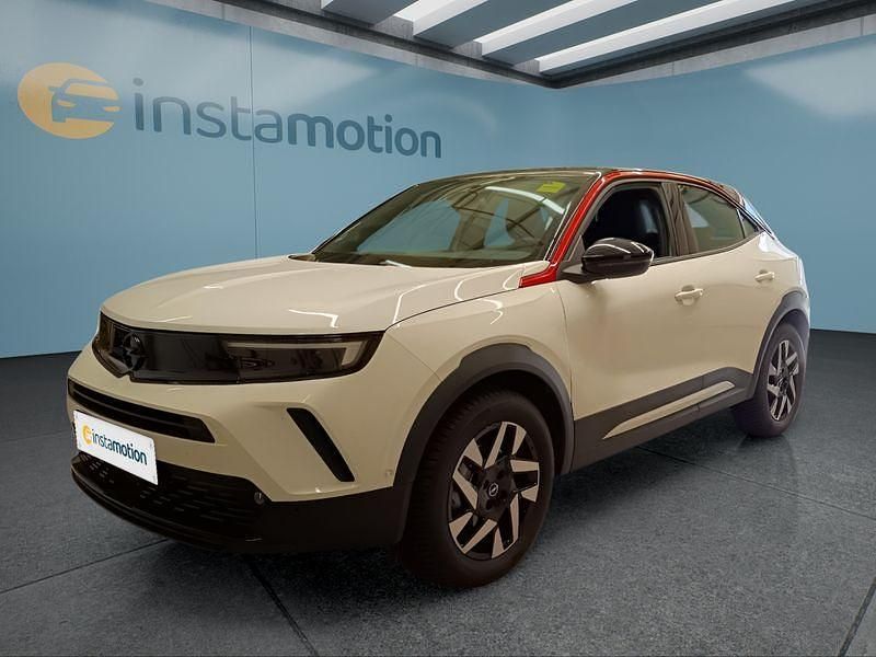 Weiß Gebraucht 2024 Opel Mokka-e SUV | 24.399 € (Etwas zu teuer) - Bild 1/4