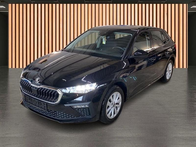 Gebraucht Skoda Scala Selection 116 PS (85 kW) 2025 Schwarz schwarz (metallic) Kleinwagen