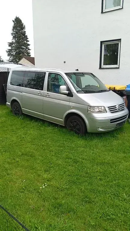 Używany VW T5 131 KM (96 kW) 2005 Srebrny Van