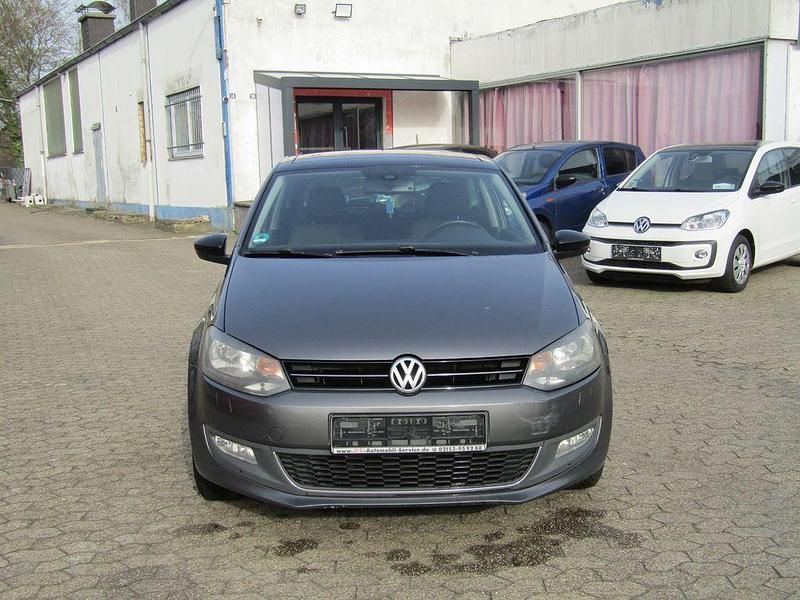 Gebraucht VW Polo Style 90 PS (66 kW) 2011 Grau Kleinwagen