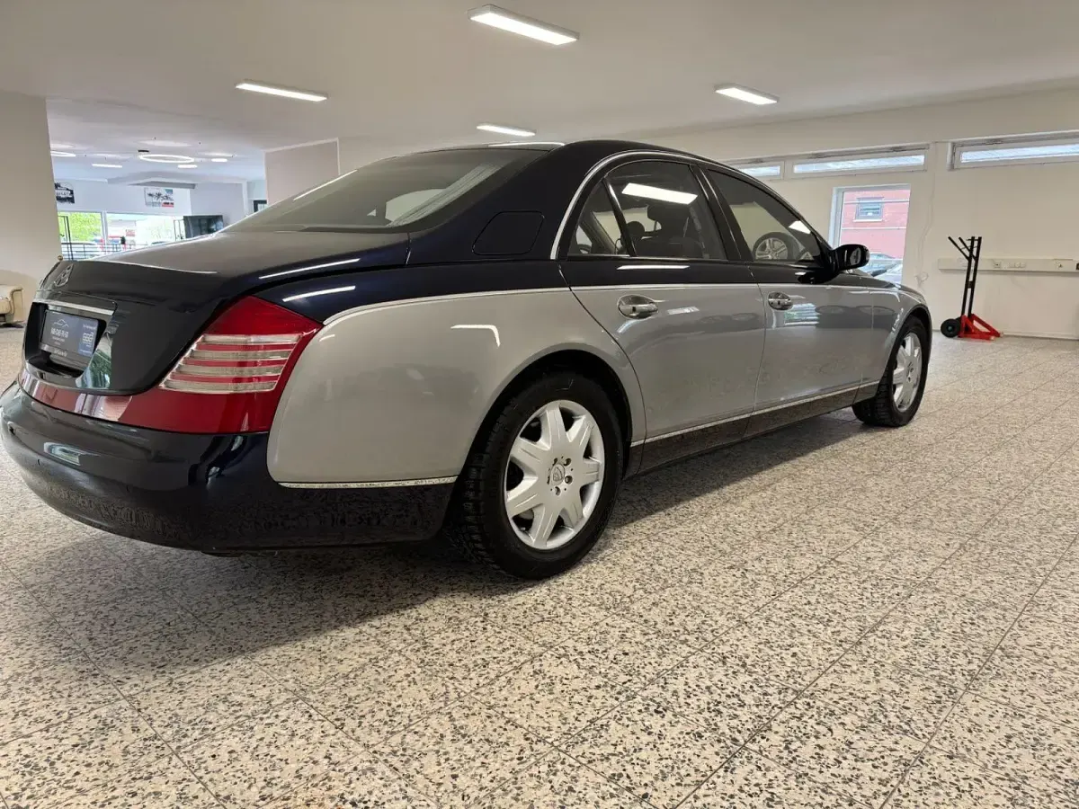 Gebraucht Maybach 57 551 PS (405 kW) 2006 Blau Limousine