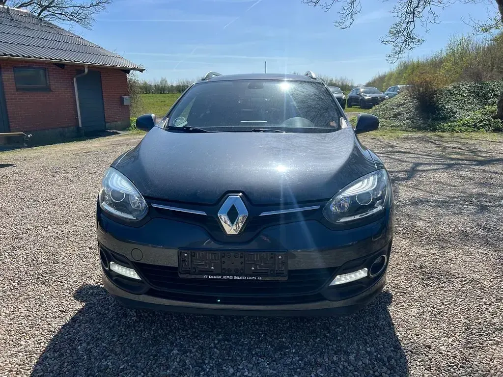 Gebraucht Renault Mégane Dynamique 110 PS (80 kW) 2014 Grau Limousine