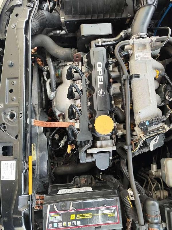 Gebraucht Opel Astra Comfort 101 PS (74 kW) 2001 Limousine