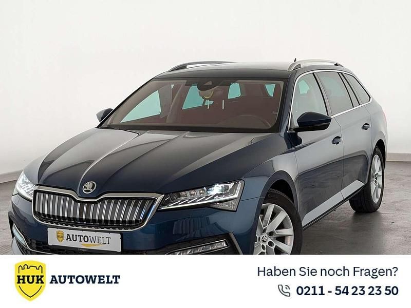 Blau Gebraucht 2021 Skoda Superb Style Kombi | 21.760 € (Fairer Preis) - Bild 1/3