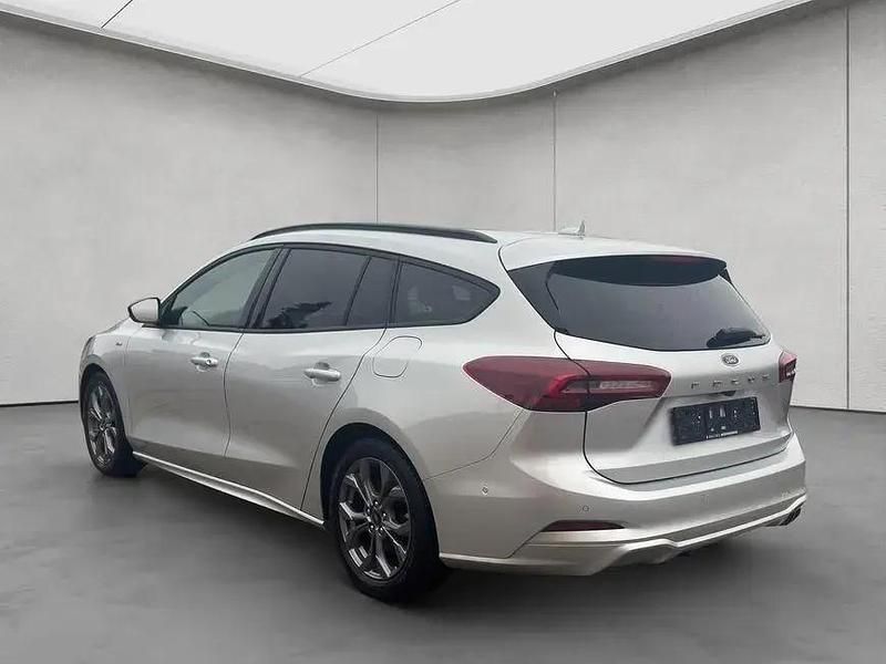 Gebraucht Ford Focus ST-Line X 155 PS (114 kW) 2024 Moondust silber metallic Kombi