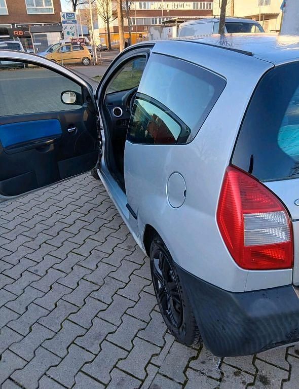 Gebraucht Citroën C2 60 PS (44 kW) 2004 Silber Kleinwagen