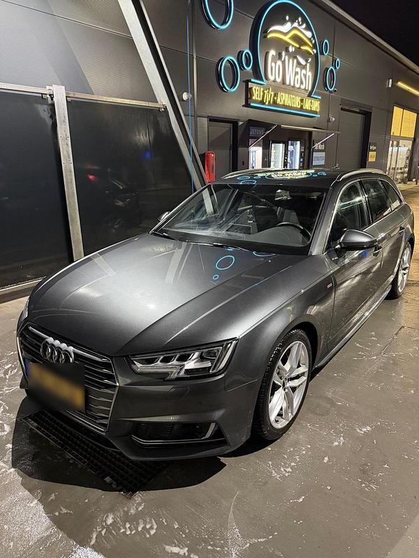 Gebraucht Audi A4 S-Line 272 PS (200 kW) 2016 Grau Kombi