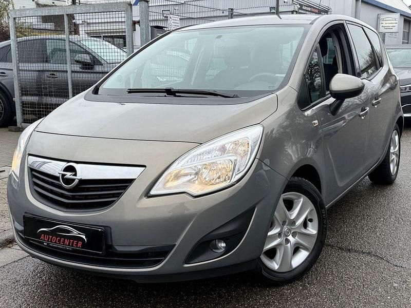 Gebraucht Opel Meriva Design Edition 101 PS (74 kW) 2011 Braun Van / Kleinbus
