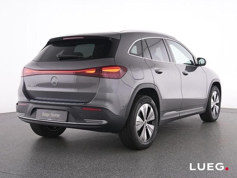 Gebraucht Mercedes EQA250 Progressive 139 kW (190 PS) 2025 Grau SUV