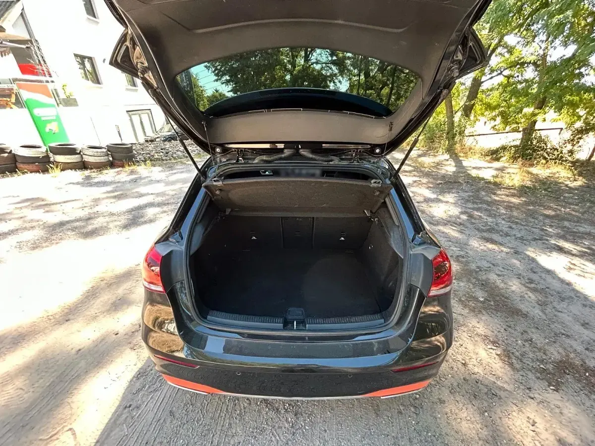 Gebraucht Mercedes A220 190 PS (139 kW) 2019 Schwarz Limousine
