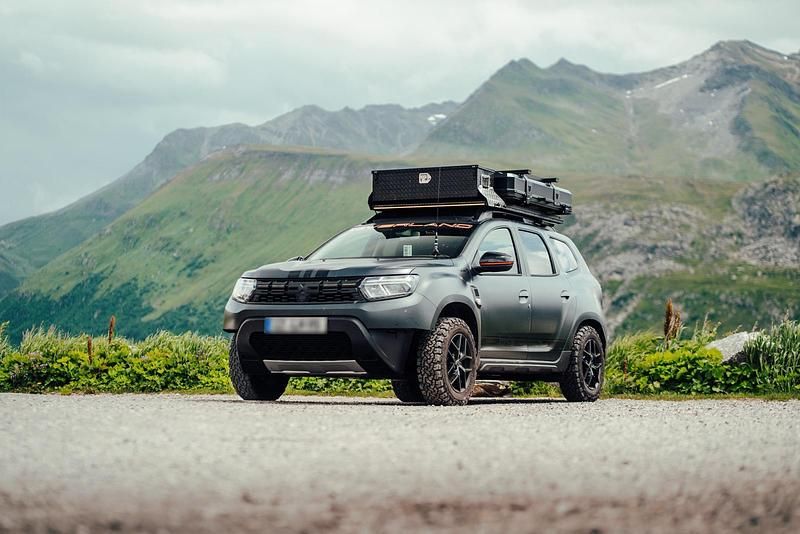 Gebraucht Dacia Duster 150 PS (110 kW) 2023 Schwarz SUV