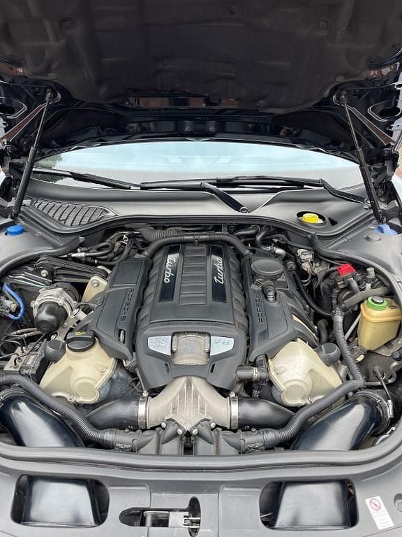 Schwarz Gebraucht 2015 Porsche Panamera Turbo Limousine | 41.750 € (Guter Preis) - Bild 1/4