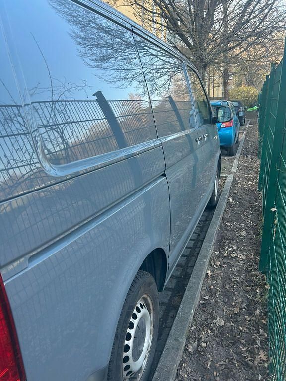 Second-hand VW Transporter 150 CP (110 kW) 2017 Gri Van