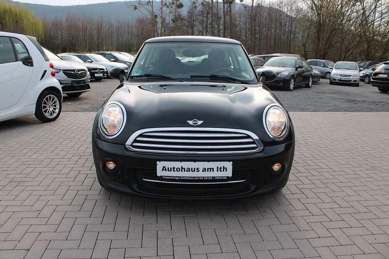 Gebraucht Mini Cooper Brick Lane 122 PS (89 kW) 2014 Schwarz Kleinwagen