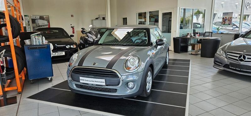 Grau Gebraucht 2015 Mini Cooper Kleinwagen | 8.490 € (Superpreis) - Bild 1/4