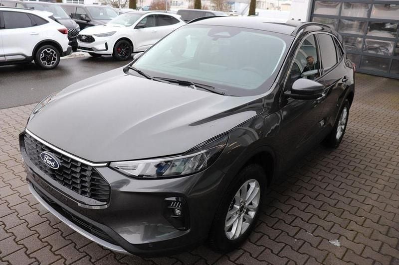 Neu Ford Kuga Titanium 242 PS (177 kW) 2026 Magnetic metallic SUV