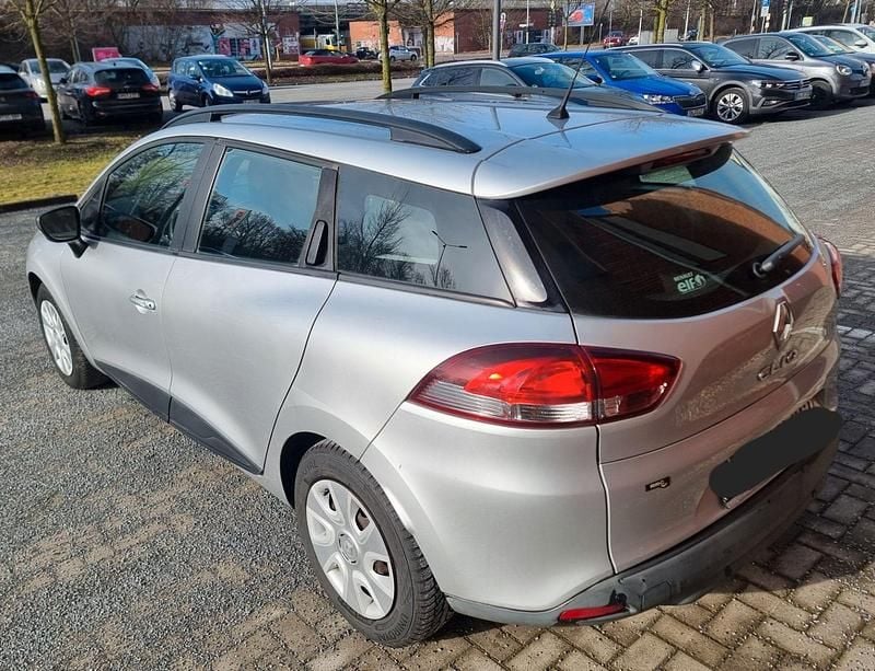 Gebraucht Renault Clio GrandTour Dynamique 73 PS (53 kW) 2015 Silber Kombi