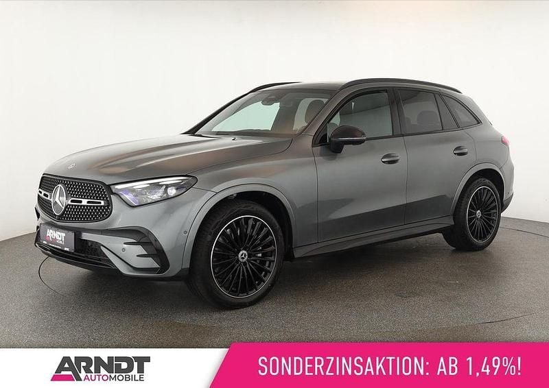 Grau Gebraucht 2023 Mercedes GLC300 Advanced SUV | 49.884 € (Guter Preis) - Bild 1/4