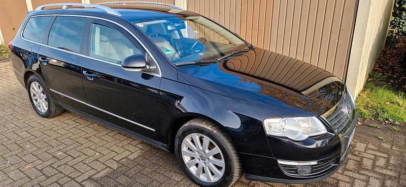 Schwarz Gebraucht 2008 VW Passat Kombi | 2.450 € (Guter Preis) - Bild 1/4