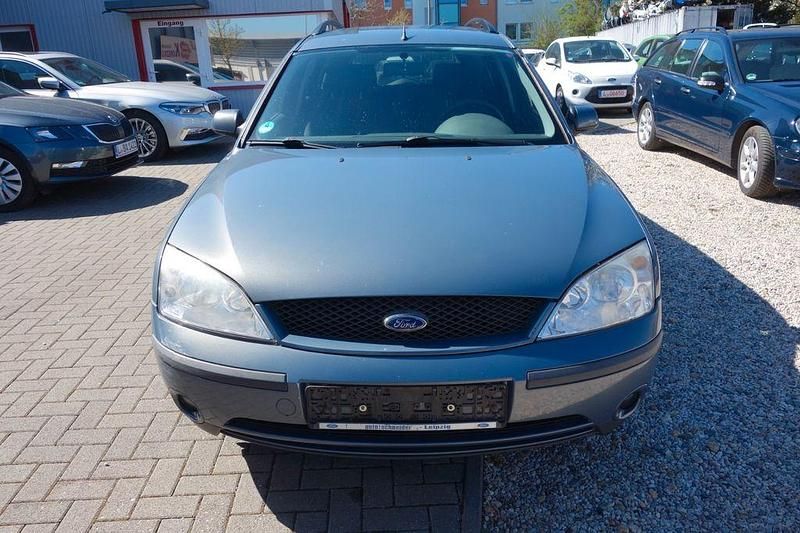 Gebraucht Ford Mondeo 125 PS (91 kW) 2001 Grau Limousine