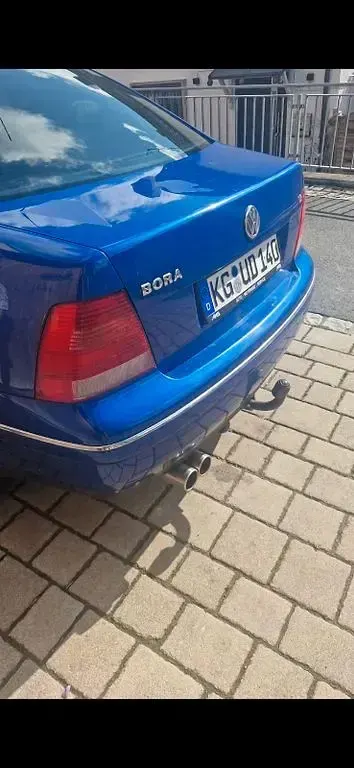 Occasion VW Bora Basis 105 ch (77 kW) 2001 Bleue Berline