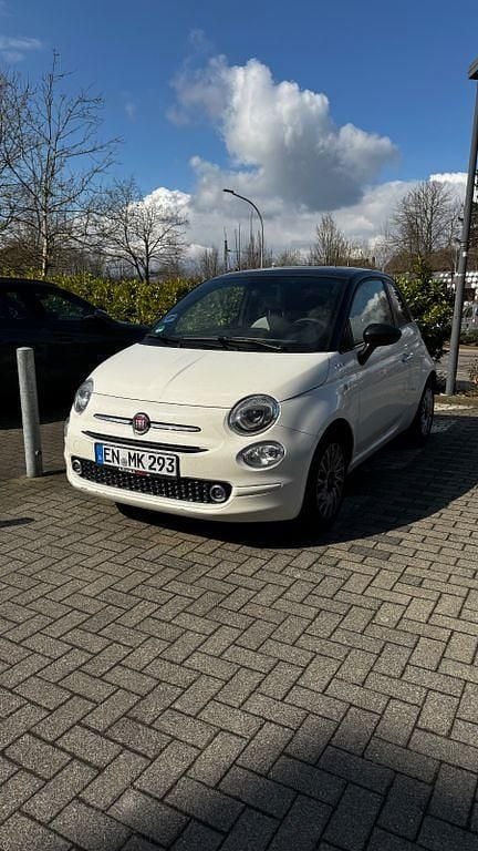 Weiß Gebraucht 2022 Fiat 500 Dolcevita Kleinwagen | 14.200 € (Fairer Preis) - Bild 1/3