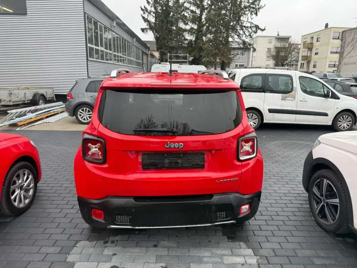 Gebraucht Jeep Renegade Limited 140 PS (102 kW) 2015 Rot SUV