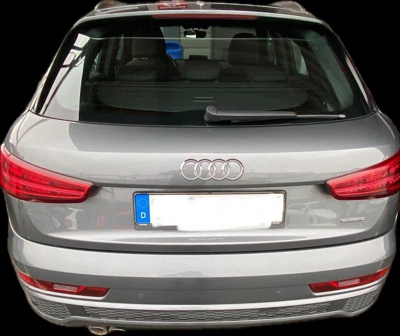 Grau Gebraucht 2016 Audi Q3 S-Line SUV | 13.850 € (Guter Preis) - Bild 1/4
