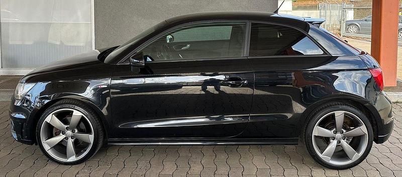 Gebraucht Audi A1 S-Line 185 PS (136 kW) 2011 Schwarz Kleinwagen