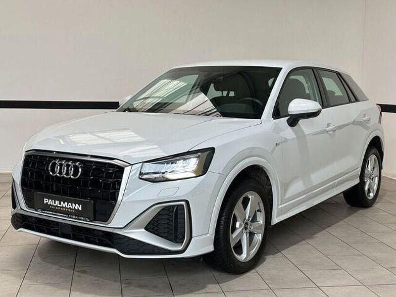 Gebraucht Audi Q2 S-Line 176 PS (129 kW) 2023 Gletscherweiß SUV