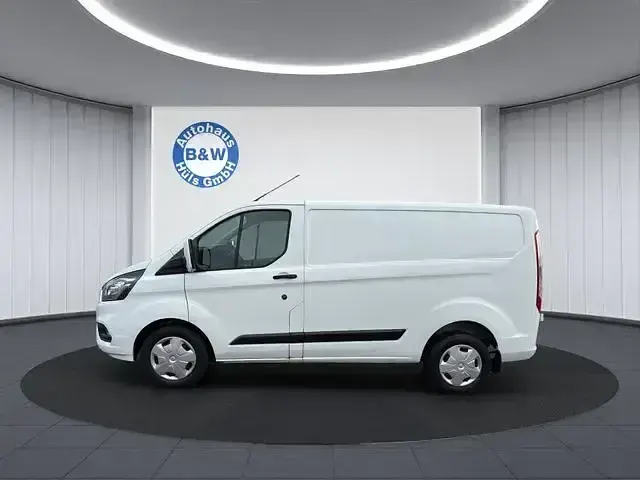Gebraucht Ford Transit Custom Trend 131 PS (96 kW) 2022 Silber Van / Kleinbus