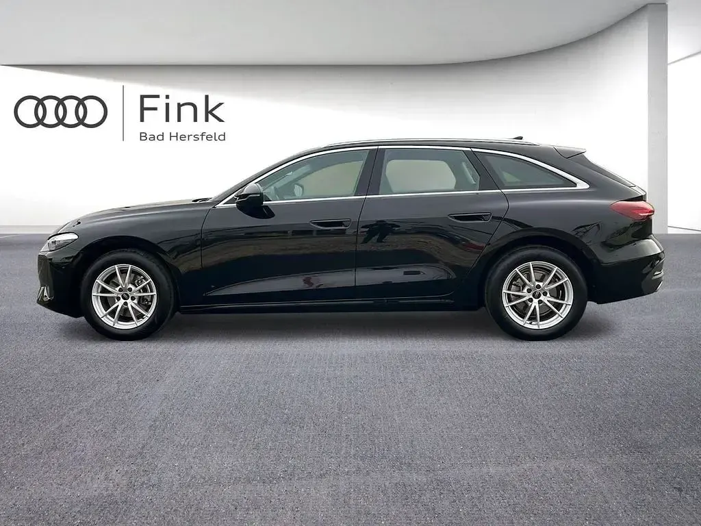 Gebraucht Audi A5 Sport 204 PS (150 kW) 2025 Schwarz Kombi