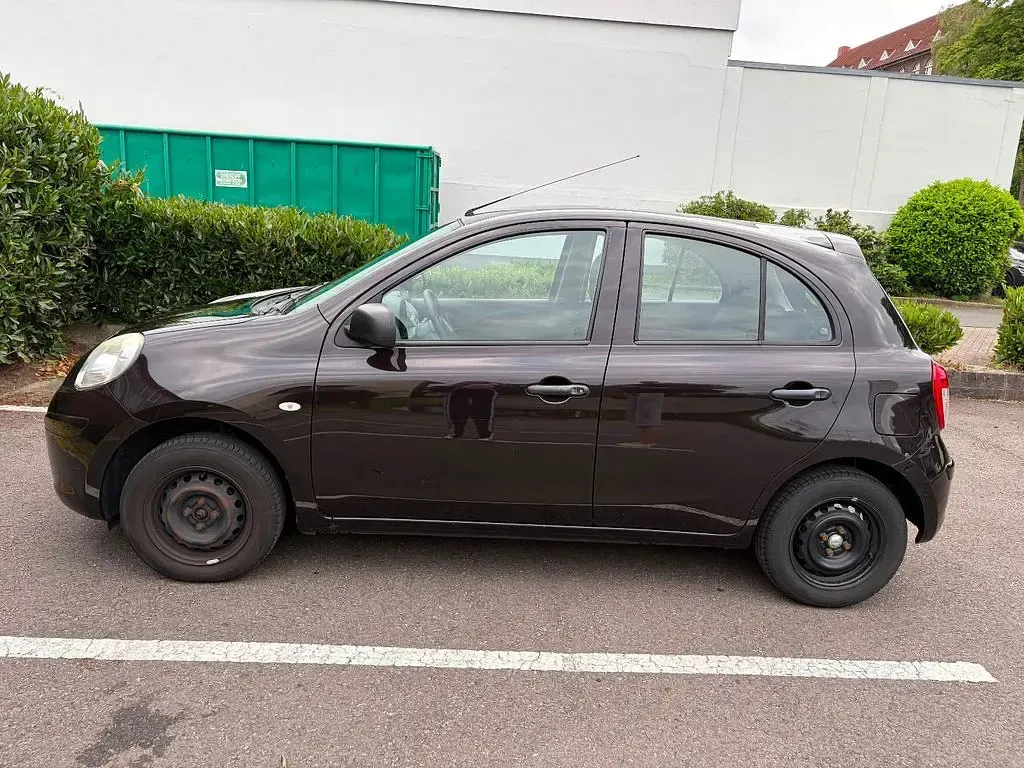 Gebraucht Nissan Micra 80 PS (58 kW) 2011 Violett Kleinwagen